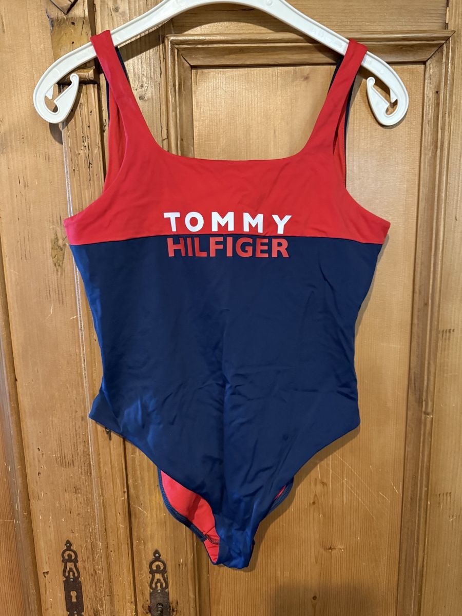 Tommy Hilfiger Costumi da bagno & Bikini: Tommy Hilfiger Badeanzug – Usato da Herrliberg venduto da Juliaisidor