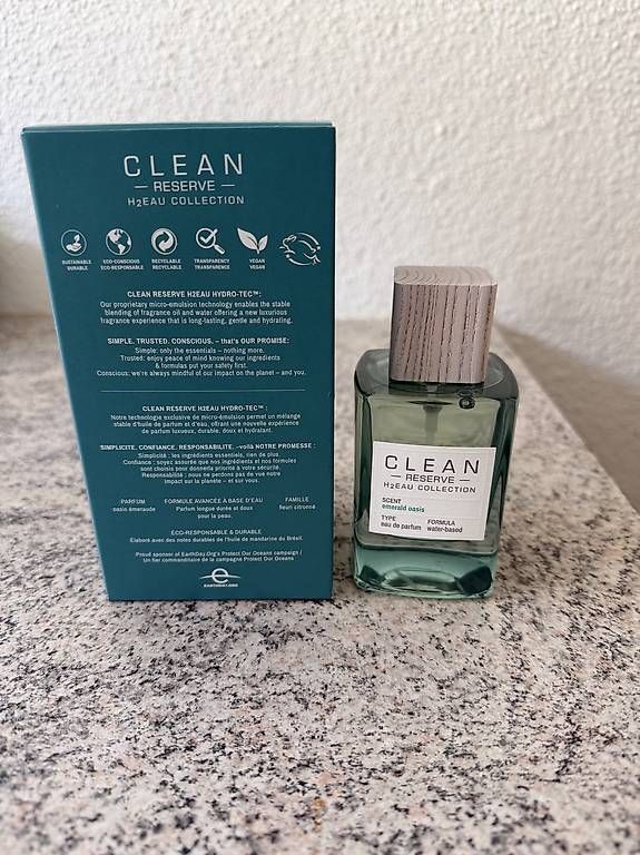 Clean Profumi & Eau de Toilette: Clean Reserve H2eau Emerald Oasis Edp 100ml – Usato da Frenkendorf venduto da autodiscount4123 3