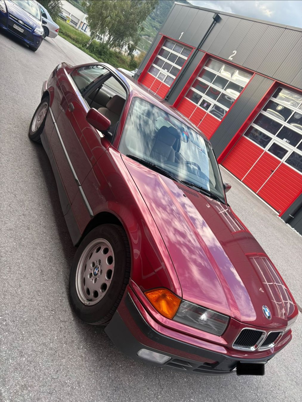 BMW Automobili: BMW 325i coupé – Usato da Grône venduto da byl_wwj6 3