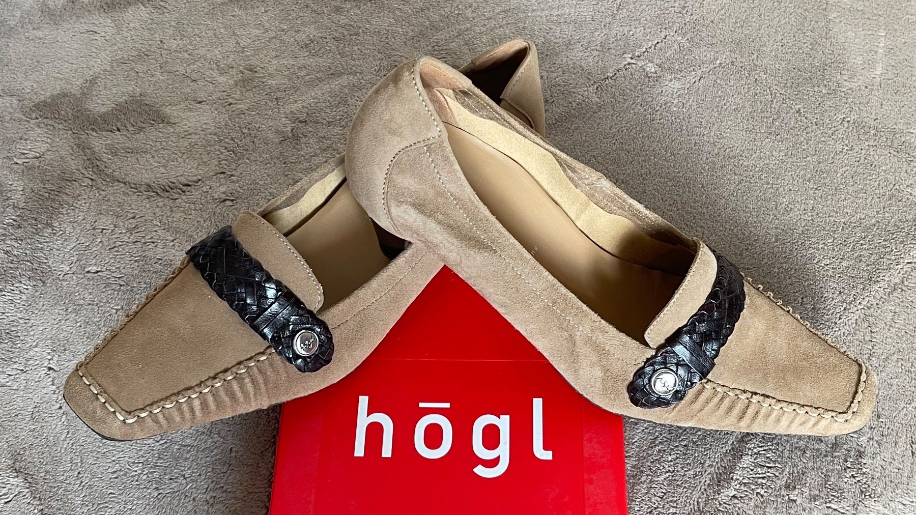 Högl Scarpe da donna: Pumps Högl Leder Gr 39 – Usato da Düdingen venduto da koe_7kdv
