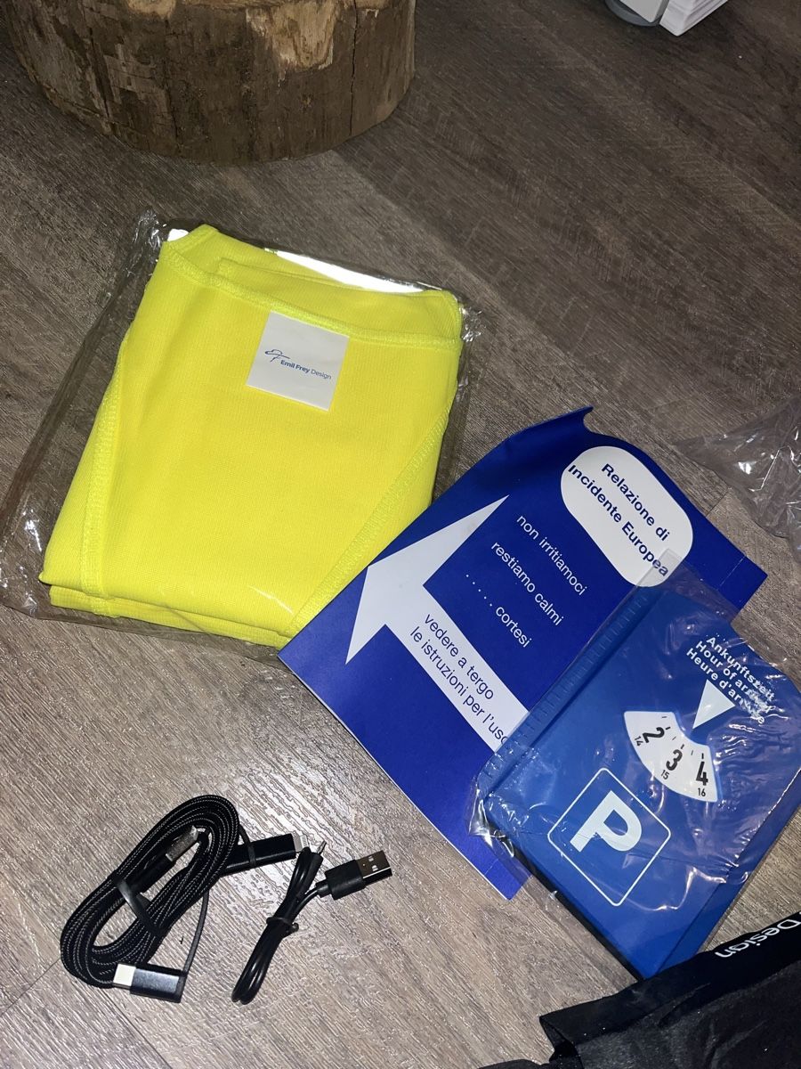 Kit di pronto soccorso: First aid kit auto – Nuovo e nell'imballaggio originale da Davesco-Soragno venduto da Marti3011 4