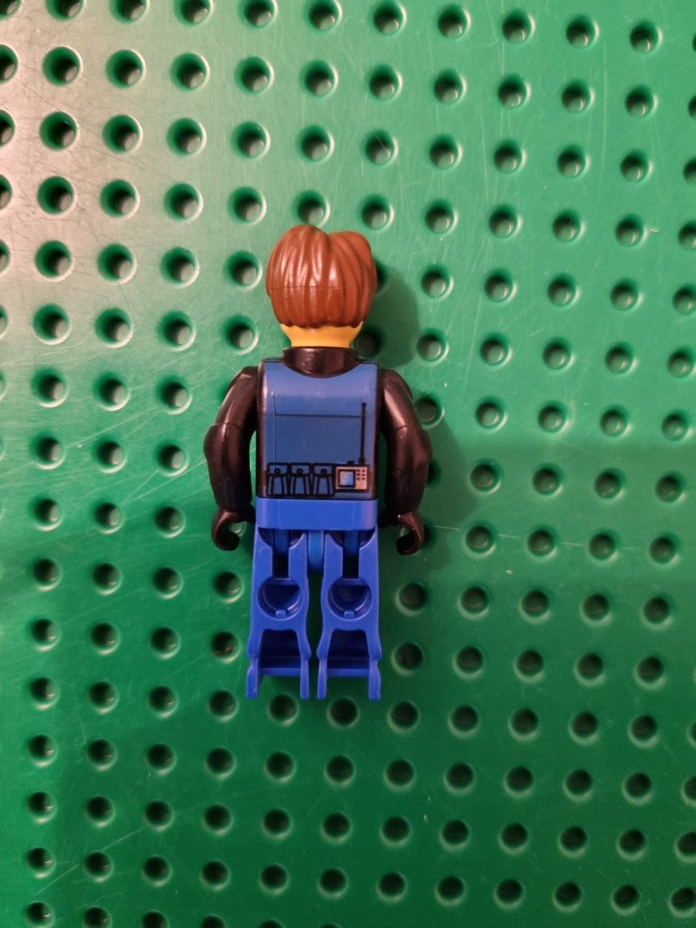 Lego Kit di costruzioni: LEGO Jack Stone js013 Jack Stone - Black Jacket, Blue Legs – Usato da Basadingen venduto da NekoBricks 1