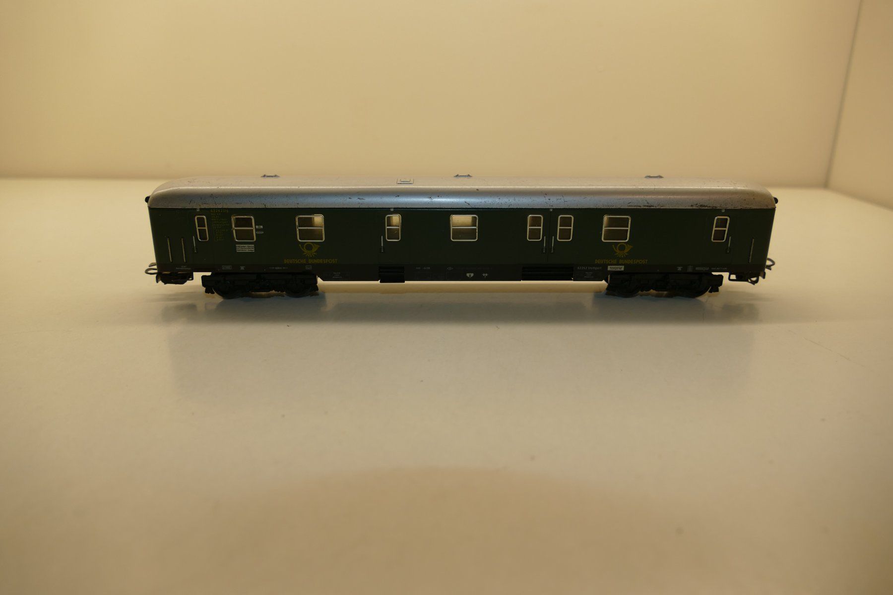 Märklin Modellini di ferrovie: Märklin H0: DB D-Zug Postwagen – Usato da Niederhasli venduto da rail-duerst 2