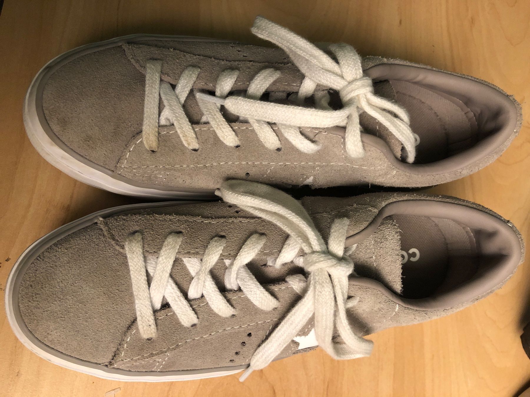 Chaussures filles: Neue Converse Schuhe Gr.35 – Neuf (Voir description) à Obergerlafingen par cabo4 1