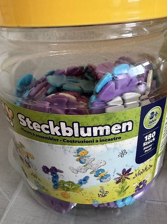 Jouets: Fleurs à rassembler  – D'occasion à Lausanne par Catherine1003 2