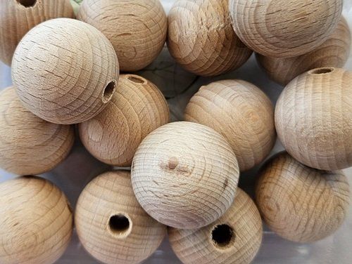 Kits de loisir créatif: Holzkugeln mit Loch 30mm – D'occasion à Schlatt TG par glueckwunschkarte.22