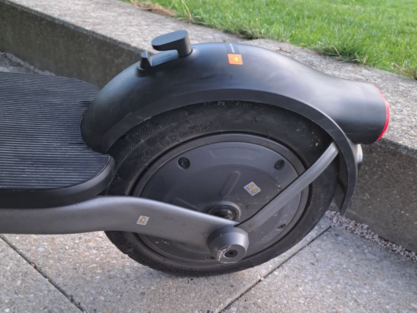Scooter: XIAOMI 6 Lite E-Scooter – Usato da Rorbas venduto da siramad 7