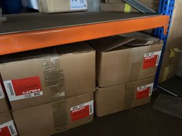 Hilti Dämmstoffdübel, neu, 250 Stk. pro Packung.