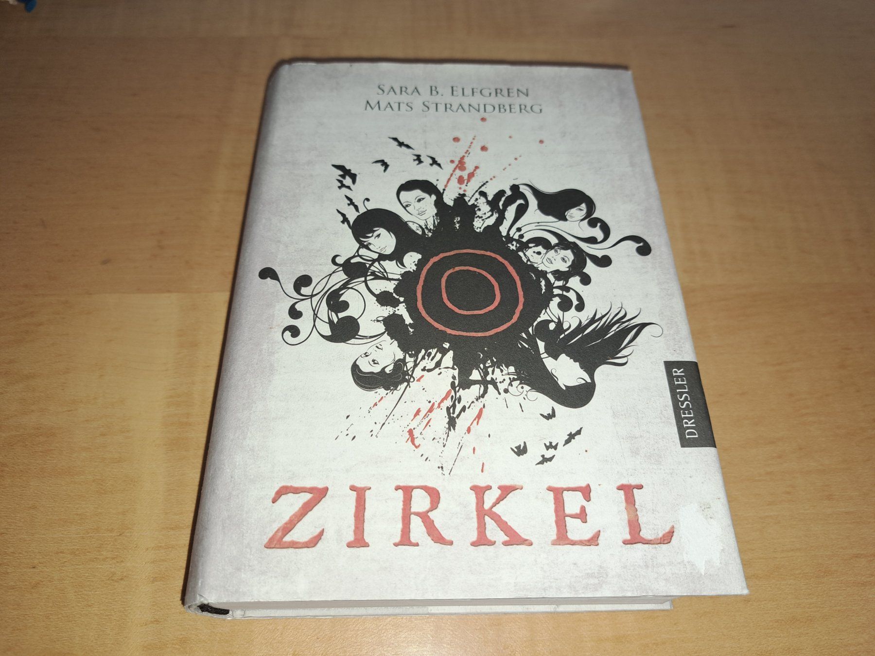 Bücher: ZIRKEL Sara B.Elfgren Mats Strandberg – Gebraucht aus Killwangen von KIANA08