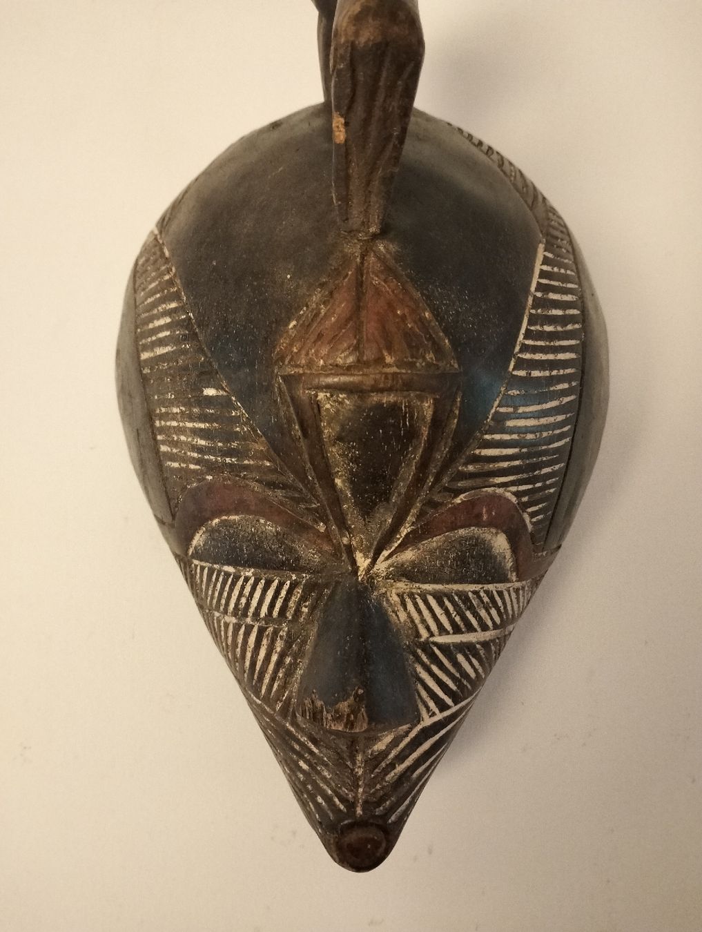 Arte internazionale: Alte Afrikanische Maske – Usato da Wil SG venduto da die-wohnung 3
