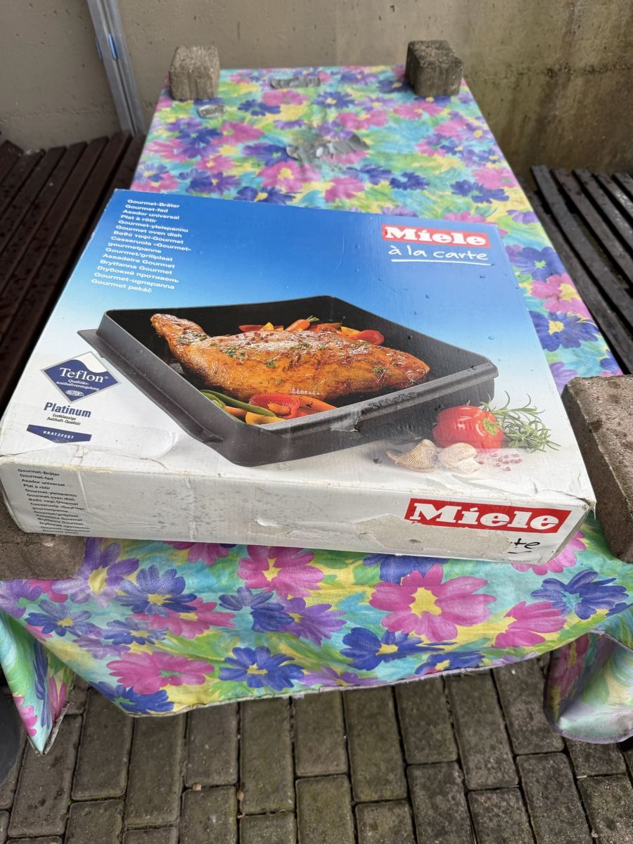 Miele Töpfe: Miele Gourmet Bräter, mit Deckel – Neu und originalverpackt aus Horriwil von Joseph24 3