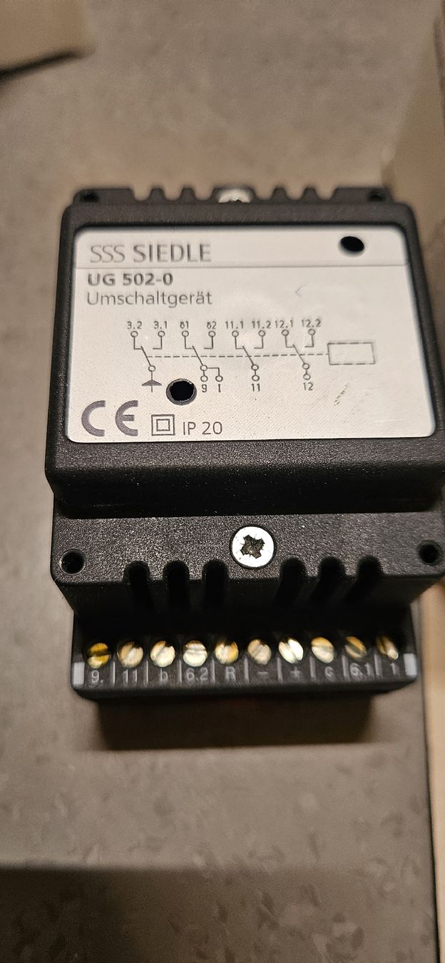 Siemens Sistema di controllo: SSS Siedle UG 502-0 Umschaltgeraet – Nuovo e nell'imballaggio originale da Baar venduto da Vel...Baar45 5