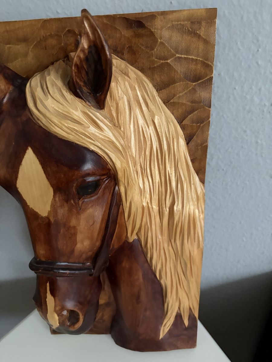 Sculture & Statue: Sculpture vintage de tête de cheval – Usato da petit lancy venduto da FerreiraLuis 1