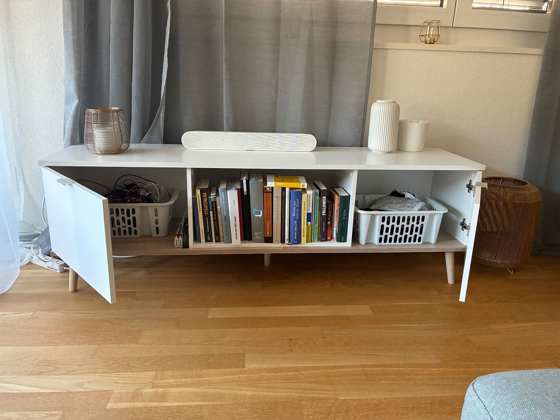 Meubles TV: TV Sideboard neuwertig – D'occasion à Appenzell par fos_qh2x 1
