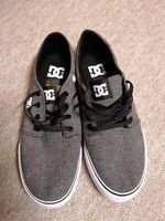 DC Shoes Herren (graue Schuhe, Grösse 40.5)