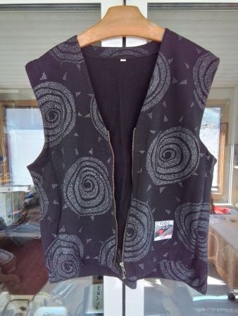 Coole Weste Gr.L / XL schwarz mit Silbermuster Inline Skater