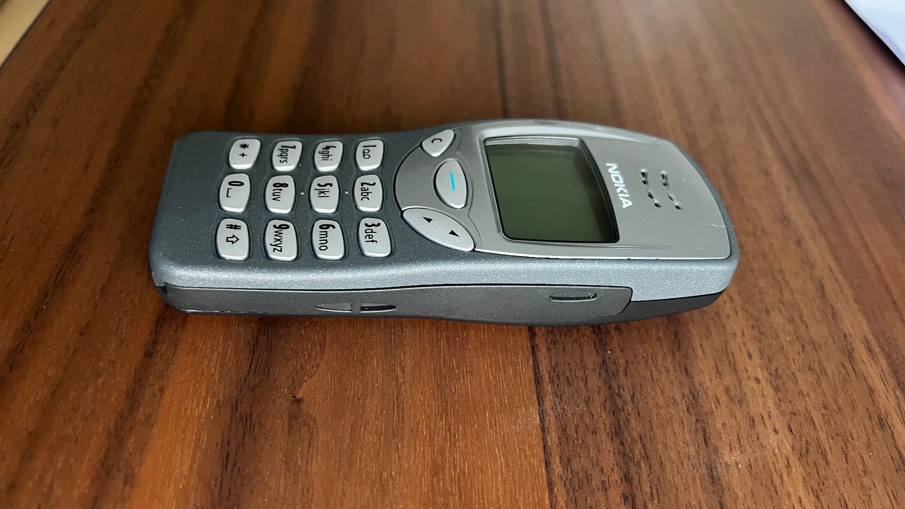 Nokia Handys / Smartphones: Nokia 3210 (Typ: NSE-8) – Gebraucht aus Olten von Mezoti 3