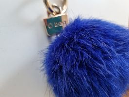 1 porte-clés ' O bag '   pompom