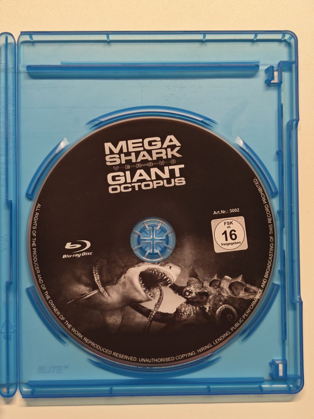 Alle DVDs: Mega Shark versus Giant Octopus – Gebraucht aus Liestal von Kratzilla 1
