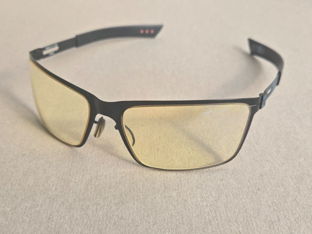 Brillen & Gläser: Gaming Brille Gunnar STRIKE Ice Blaulichtfilter PC/Gaming – Gebraucht aus Hunzenschwil von Fluz 2