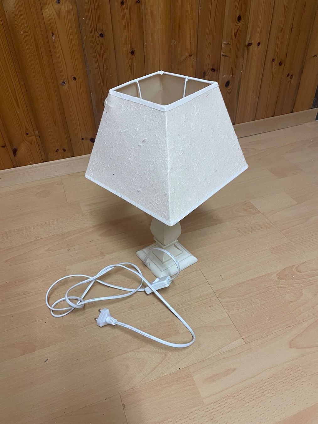 Lampade: Lampe de chevet socle en bois – Usato da Neuchâtel venduto da Idea_plus 1