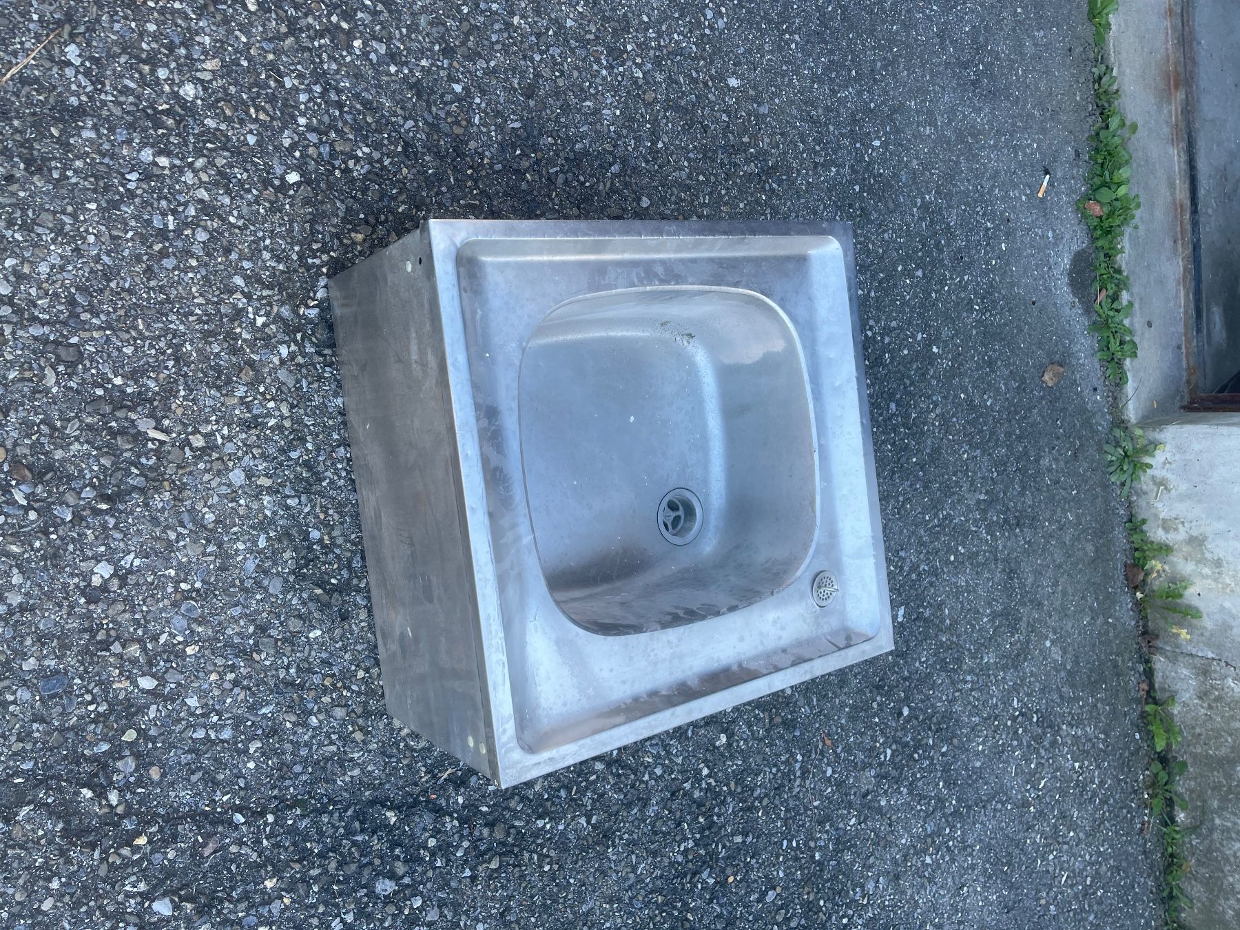 Lavabi & lavandini: lavabo Inox – Usato da Romont FR venduto da lua_k8pr