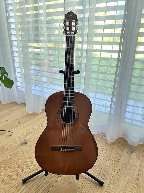 Yamaha Strumenti musicali: Konzertgitarre Yamaha C40 – Usato da Lyss venduto da son_6sc9