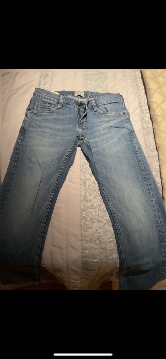 Jeans: Jean Bleu Clair Taille Basse Taille 38 État Impeccable – Nuovo (secondo la descrizione) da Montbrelloz venduto da rxb_2jmb