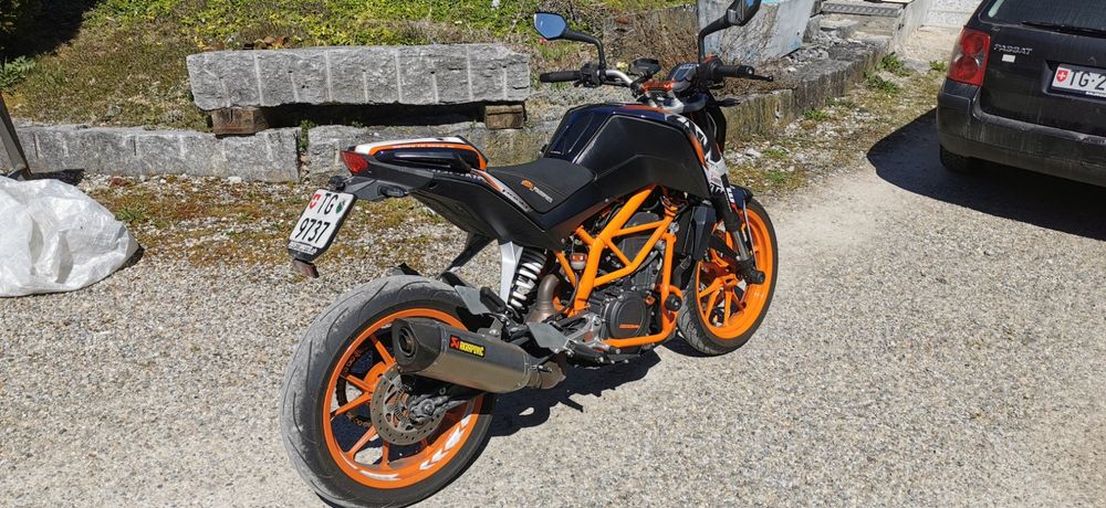 KTM Strada: KTM 390 Duke, JG. 2015 – Usato da Dussnang venduto da mech30 2