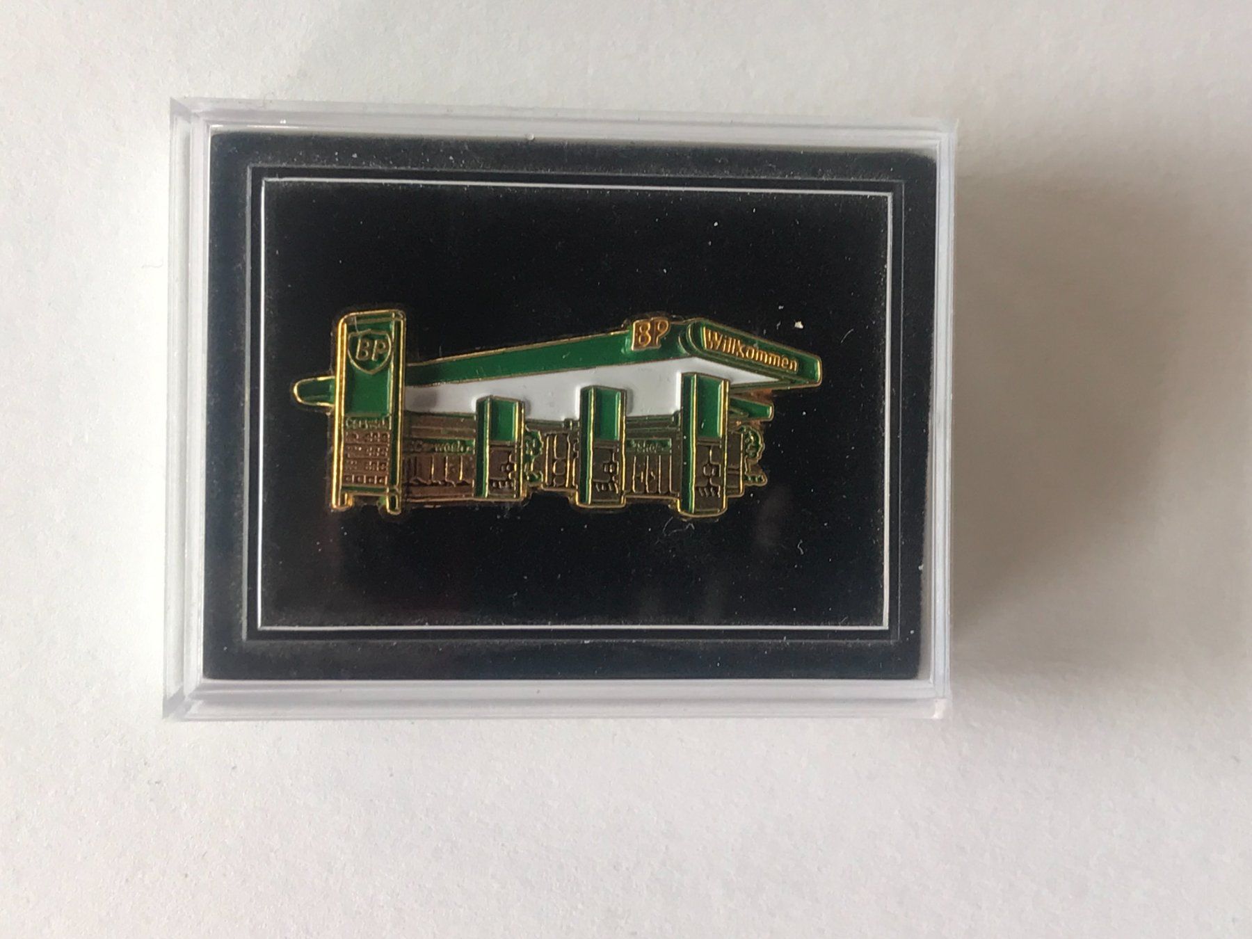 Placchette & Badge: Pin Raststätte BP – Usato da Altendorf venduto da herkules74