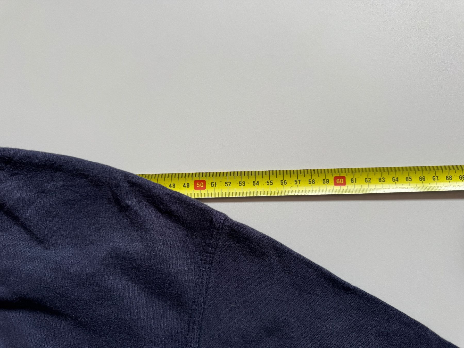 Champion Maglioni & Felpe: Champion Sweatshirt pullover crewneck Sz M – Usato da Neuchâtel venduto da _Easy_to_Find_ 3