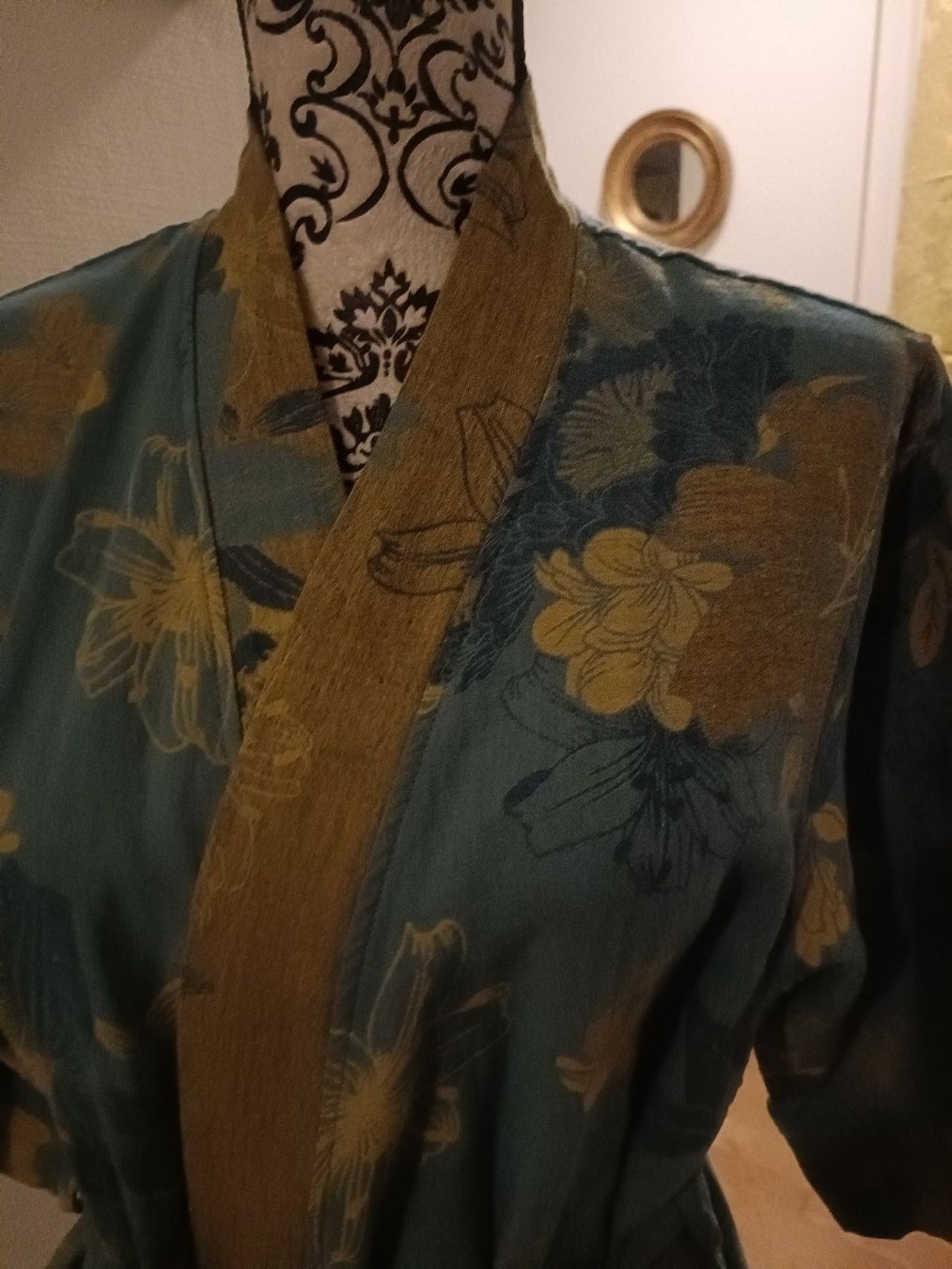 Kimonos: Morgenmantel – Neuf (Voir description) à Schaffhausen par sim_j822 2