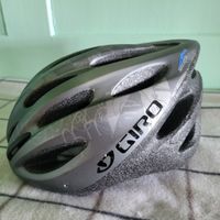 GIRO Velohelm Gr. 54-61