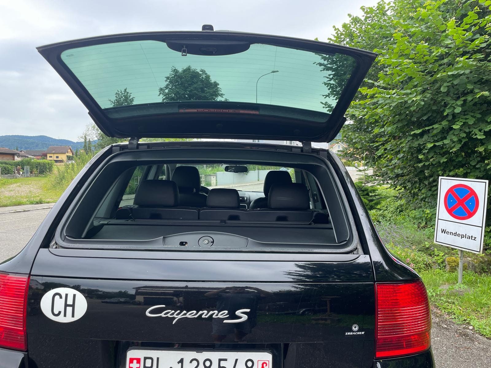 Porsche Automobili: Porsche Cayenne S 2004 – Usato da Pfeffingen venduto da Schyro 7