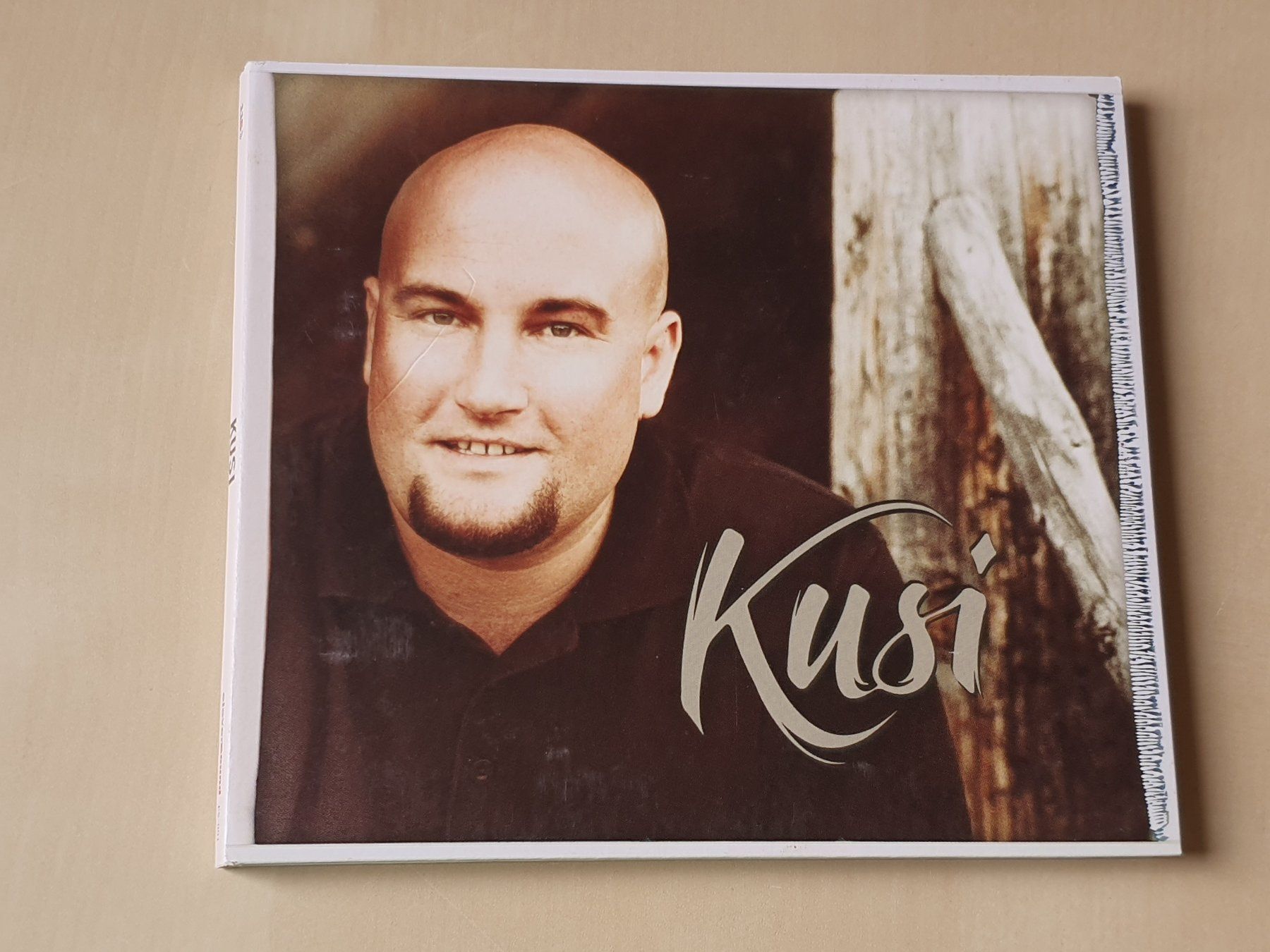 CDs: Kusi – Gebraucht aus Stansstad von collectorsshop