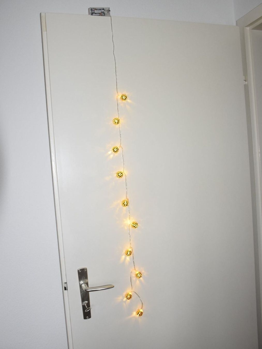Ghirlande e barre luminose: Lichterkette 10 LED Goldbälle – Nuovo e nell'imballaggio originale da Wetzikon ZH venduto da Wetzicardo25 2