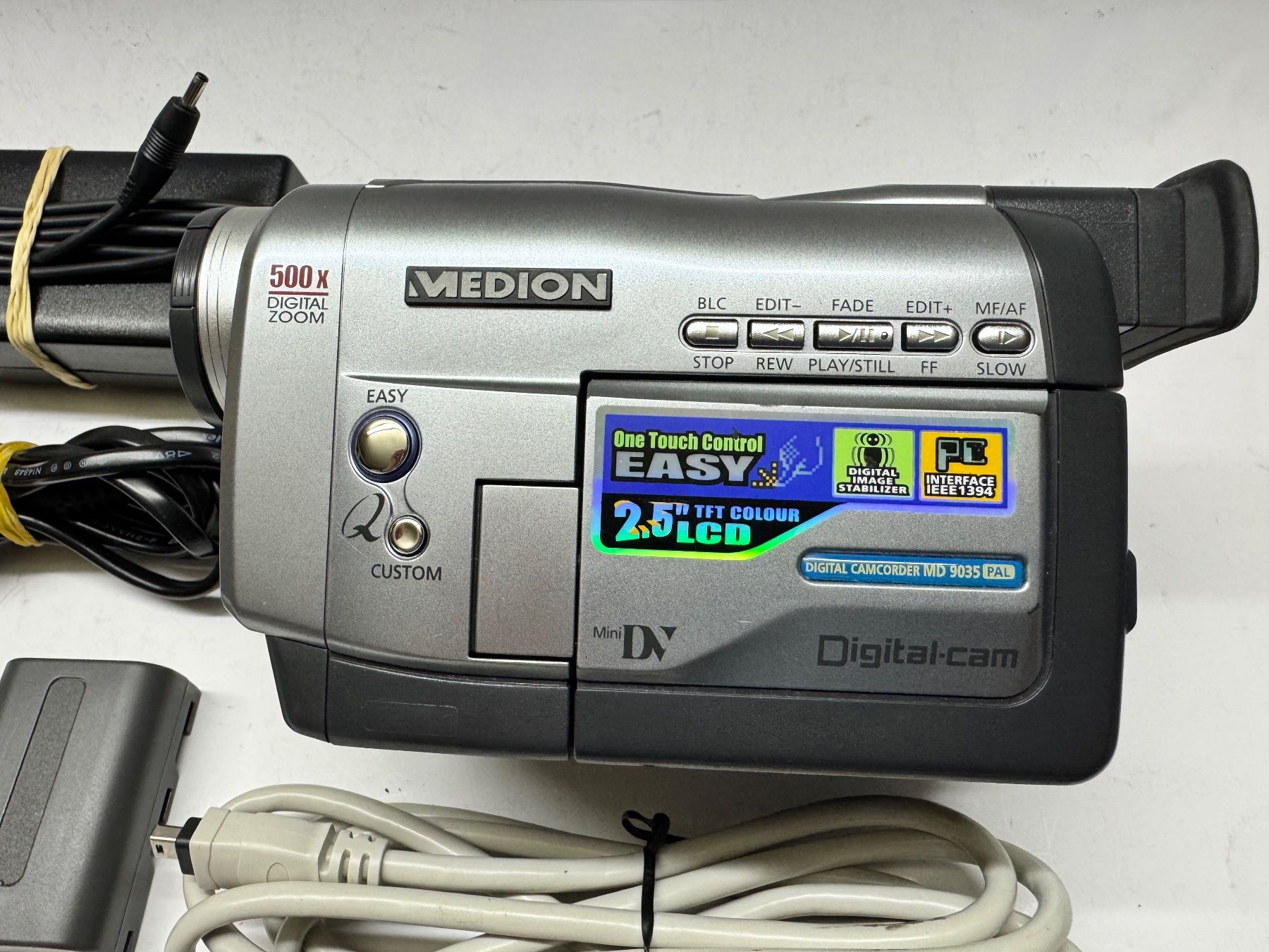 Medion Videocamere: MiniDV Camcorder mit Tasche – Usato da Altnau venduto da mar_kfk2 1