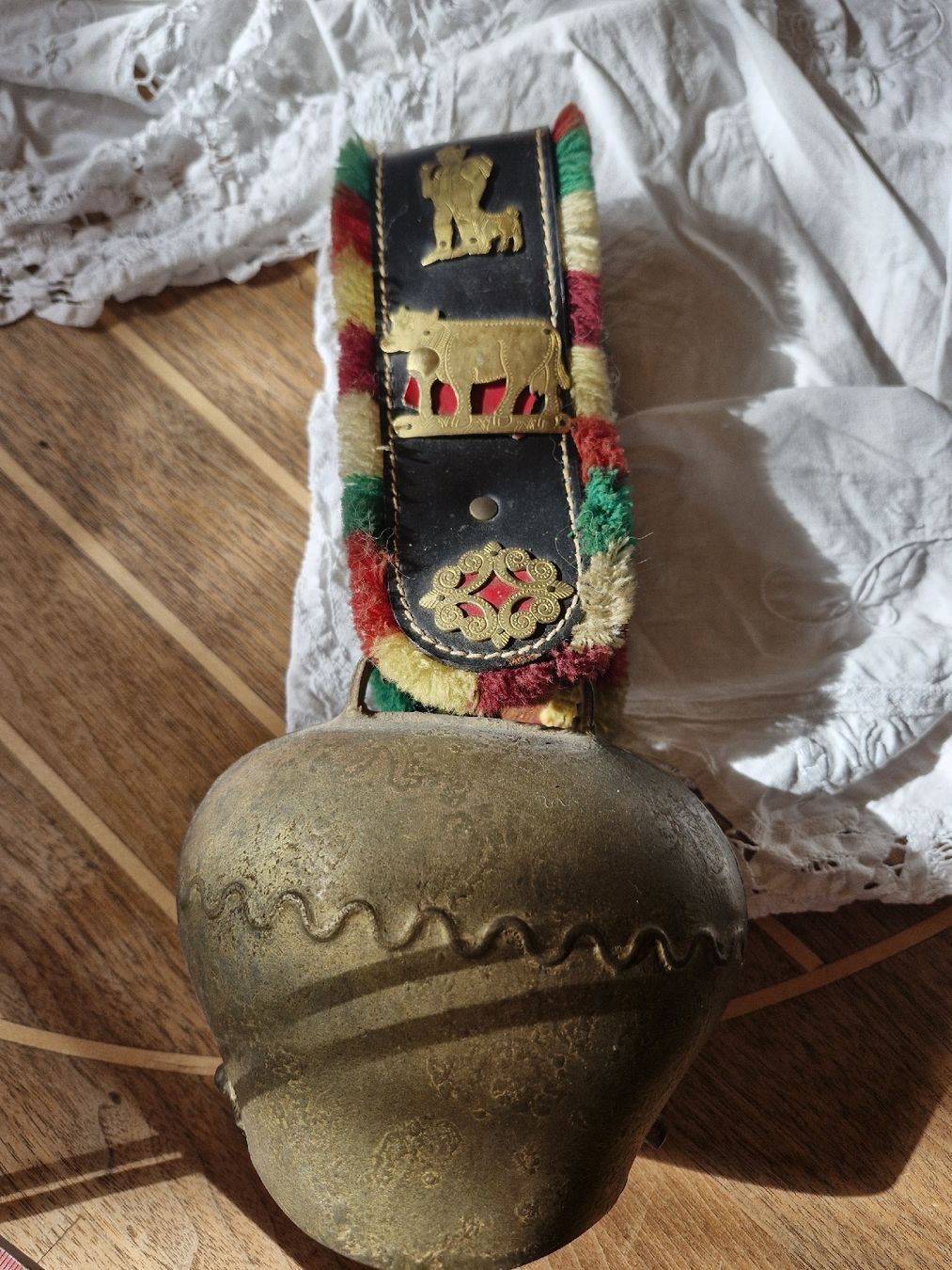 Campanacci mucche: Glocke Treichel  – Usato da Guarda venduto da rue_bpd7