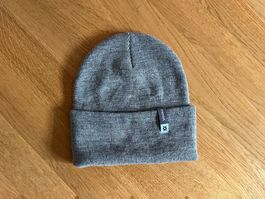 Völkl Beanie Mütze grau – neuwertig, bequem & stylisch