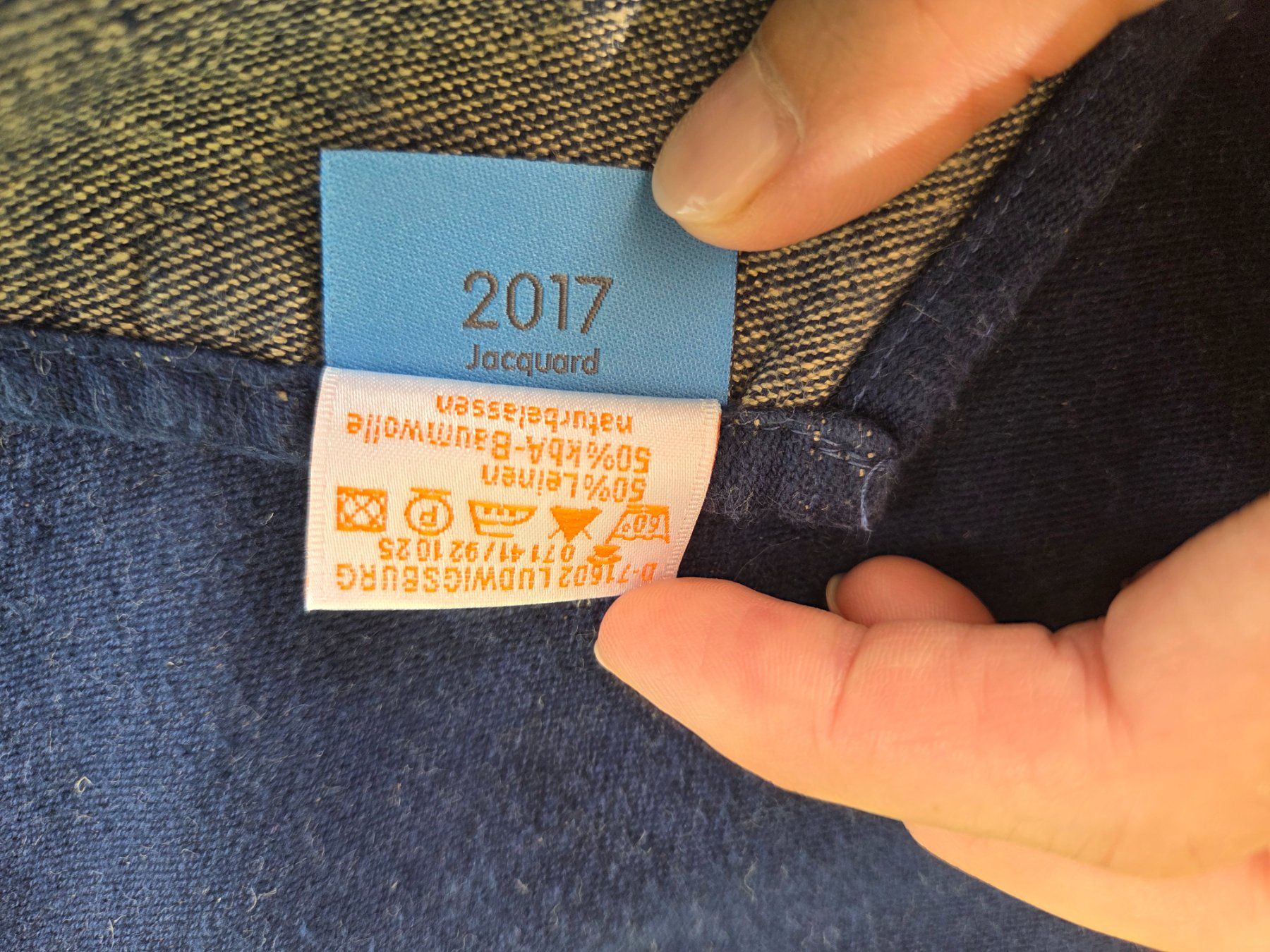 Didymos Porte-bébés ventraux & dorsaux: Didymos Tragetuch 5m dunkelblau – D'occasion à Murten par elmex42 3