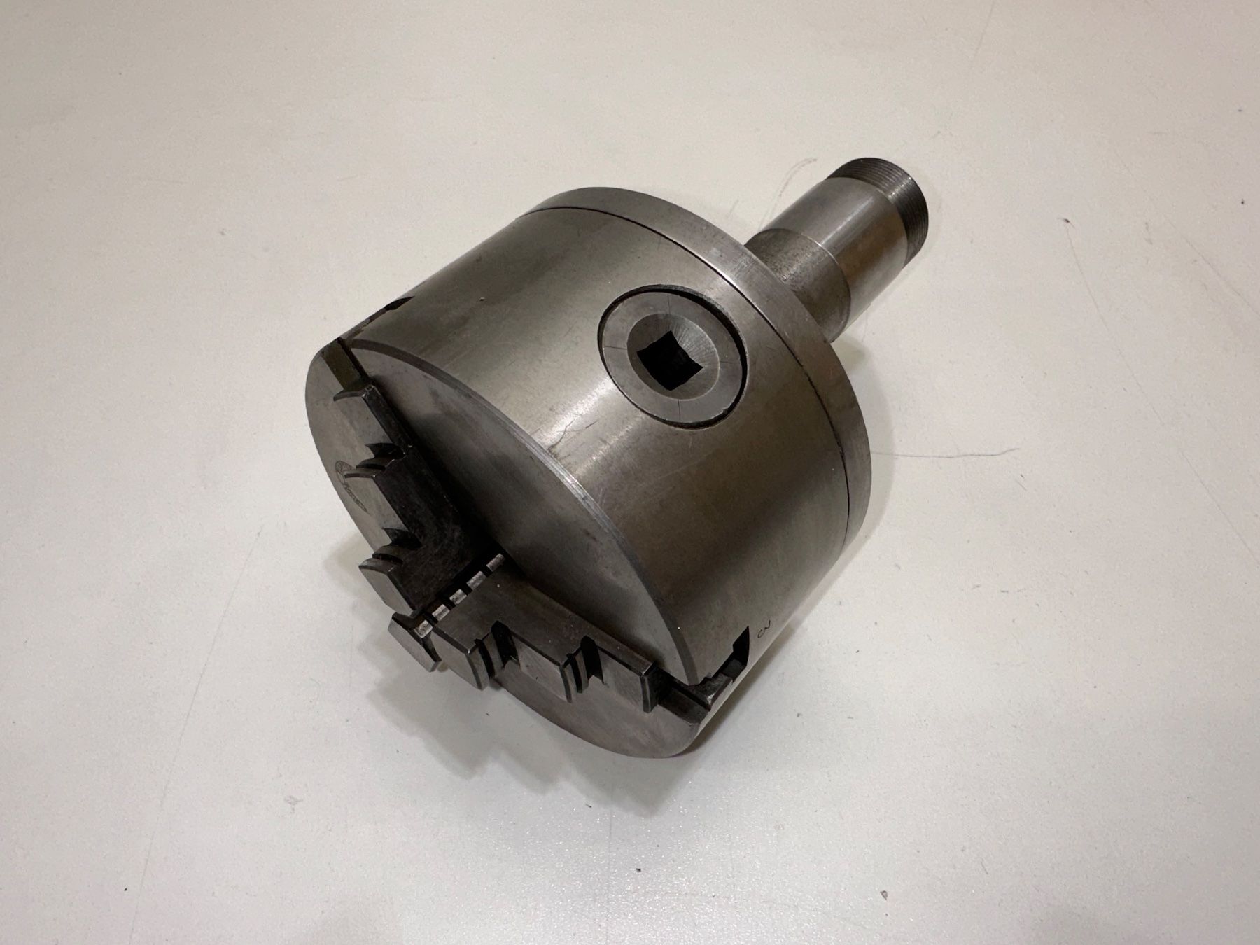 Tutti gli attrezzi: Dreibackenfutter 110mm 3BF Drehbankfutter – Usato da Boswil venduto da ABLagerBoswil