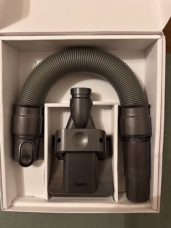 Aspirapolveri & Accessori: Dyson Pet Grooming Kit – Usato da Zürich venduto da segler02 1