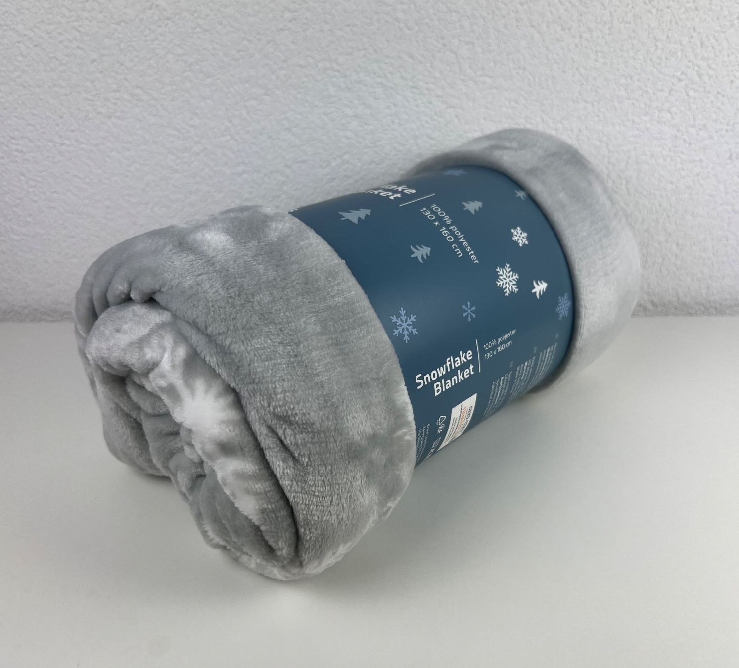 Coop Coperte: Kuscheldecke mit Schneeflocken-Design – Nuovo e nell'imballaggio originale da Stein am Rhein venduto da Moons_of_Saturn 4