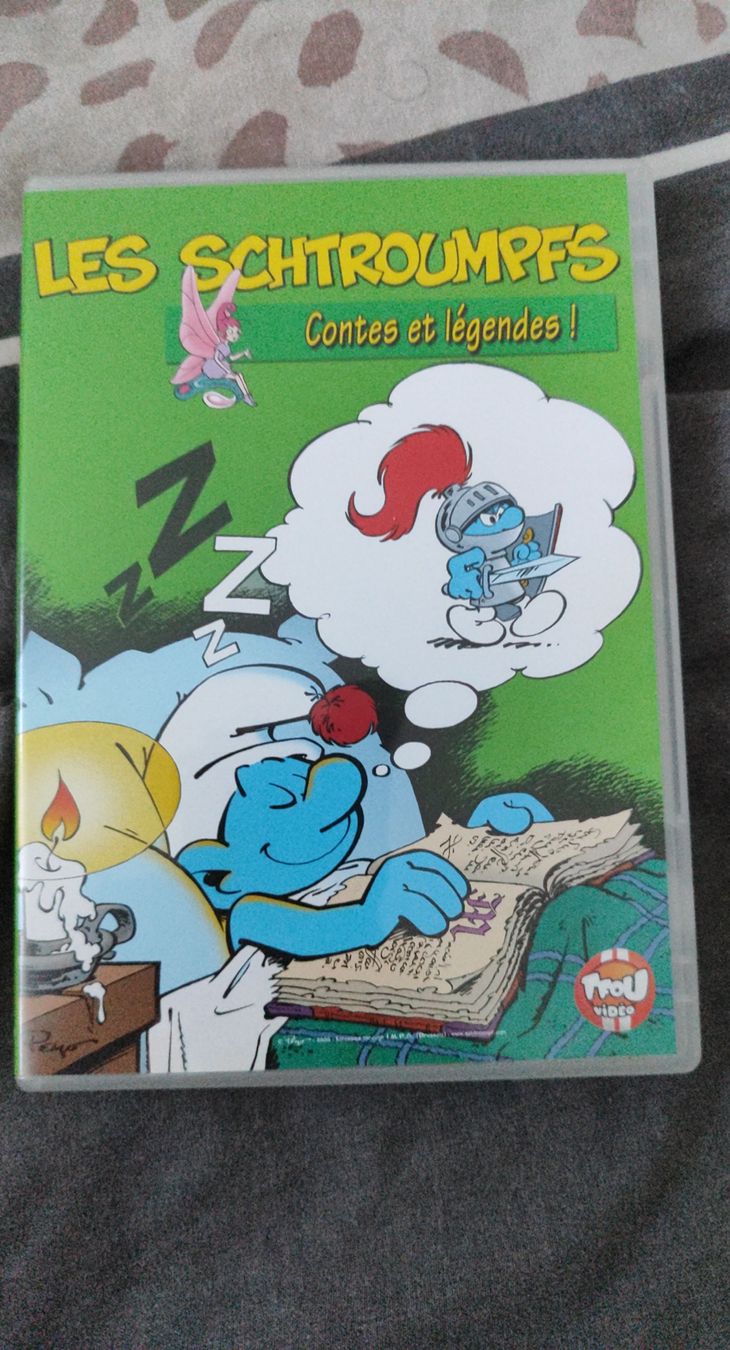 Tutti i DVDs: DVD Schtroumpfs Contes et légendes – Usato da Vétroz venduto da mrcl01