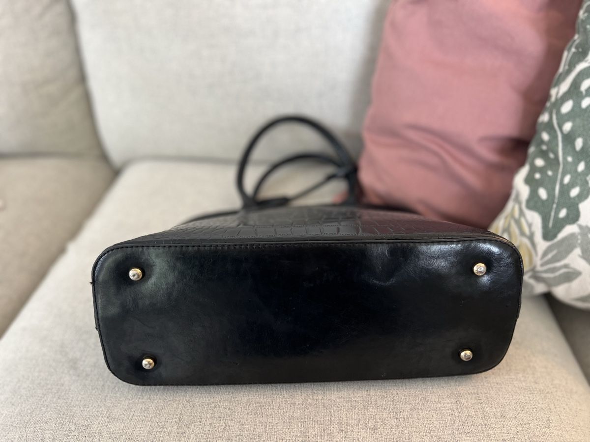 Taschen für Damen: Handtasche schwarz Krokoleder-Optik – Gebraucht aus Watt von morhea 4