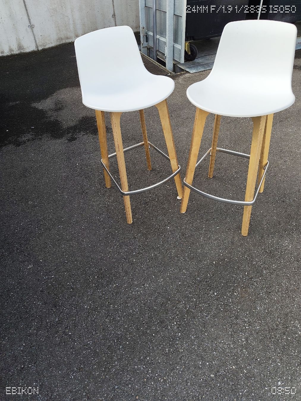 Sgabelli: 2 Bar Hocker  – Usato da Ebikon venduto da val_w5jm 1