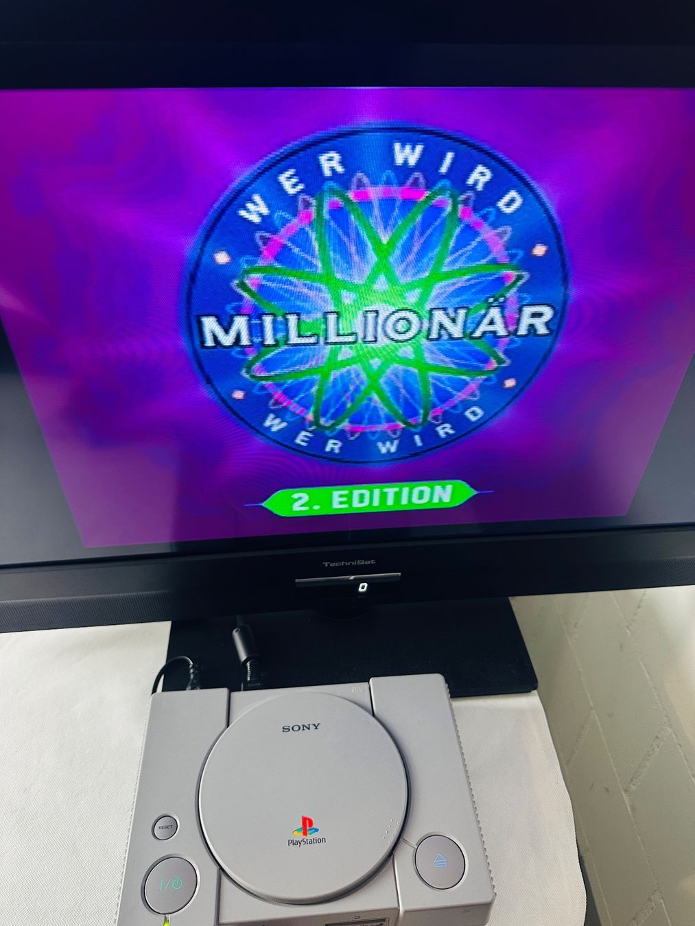 Giochi: Playstation 1 PS1 Wer wird Millionär 2 Edition deutsch – Usato da Kappel SO venduto da MyFunBox 4
