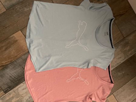 2 Puma Sportshirts Grösse M