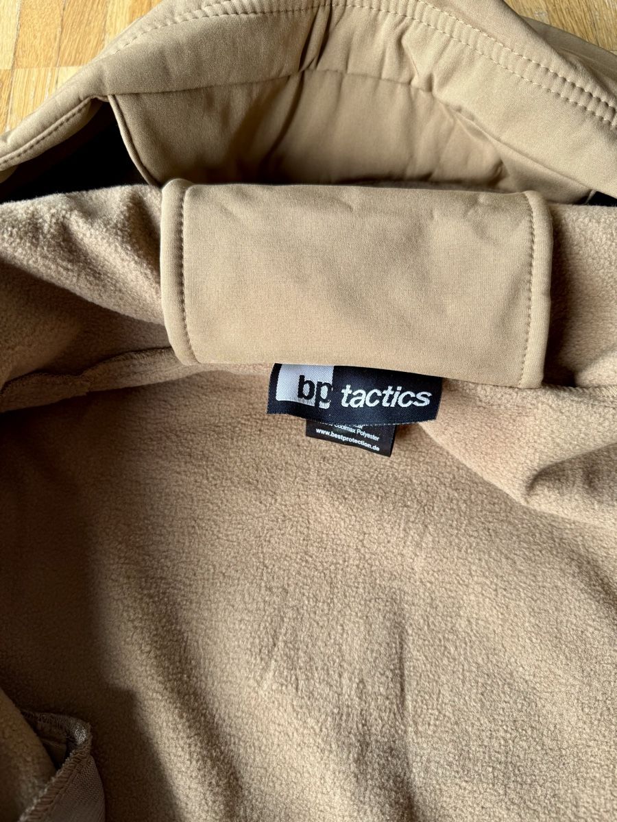 Jacken: Veste soft shell armée taille S  – Neu (gemäss Beschreibung) aus Moutier von CaatSerra 2
