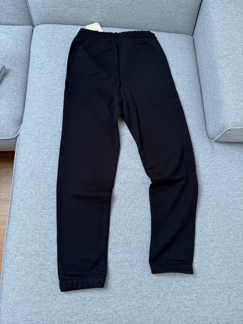 Pantaloni: NEU Axel Arigato Trainerhose, Grösse S – Nuovo e nell'imballaggio originale da Biel-Benken BL venduto da Aplus0 2